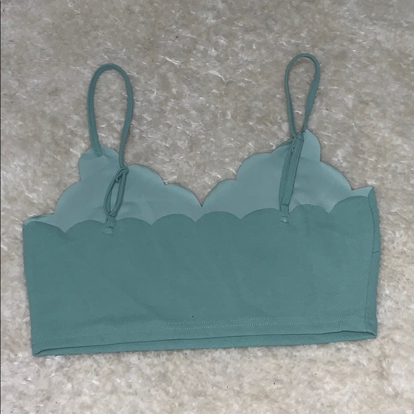 SHEIN crop top - Picture 2 of 2